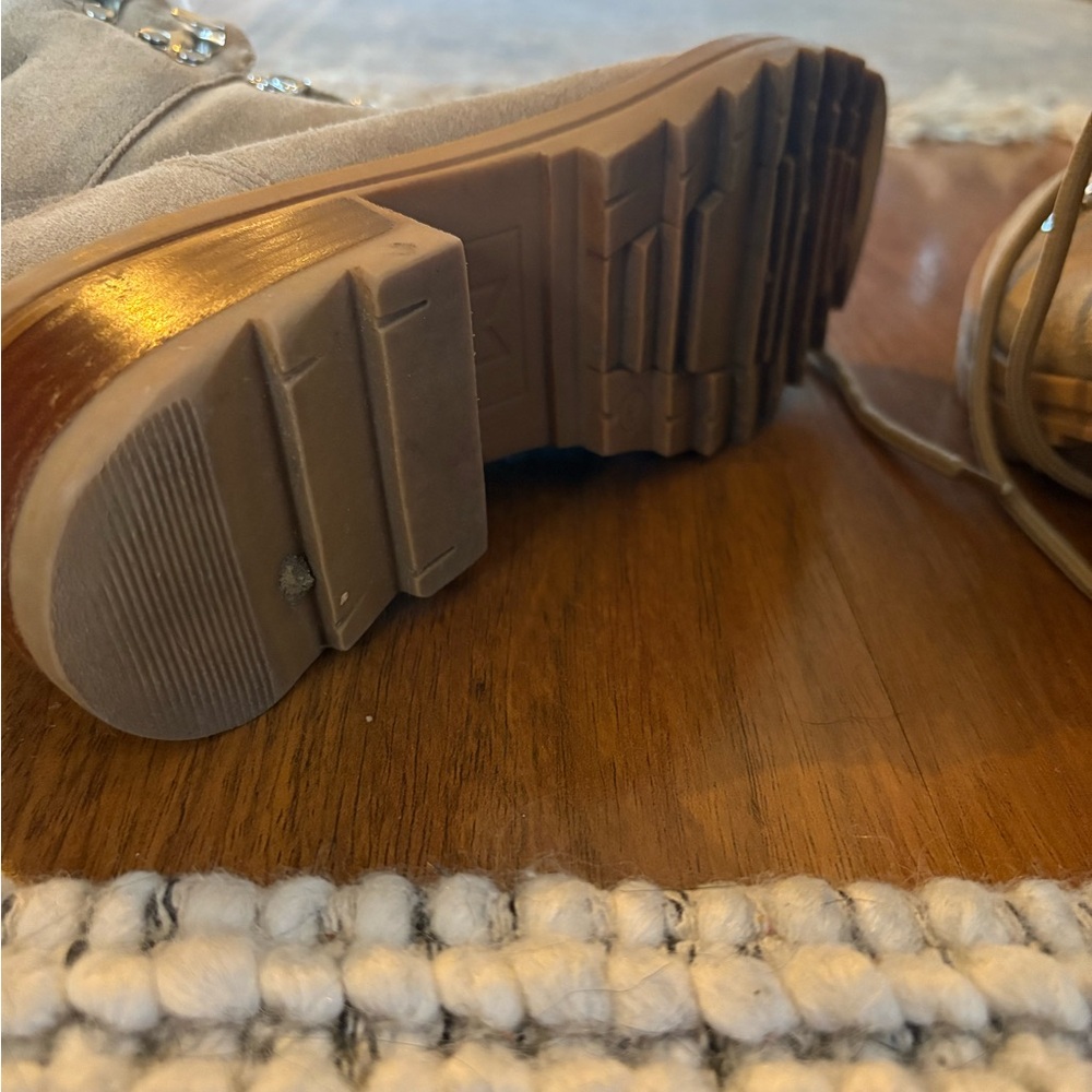 Marc Fisher Beige Suede Winter Boots with White Fur - Picture 11 of 12